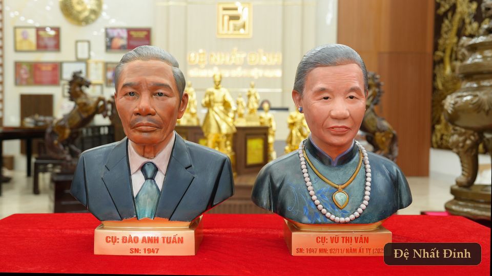 Cặp tượng truyền thần ông bà vẽ phấn diện